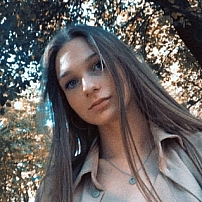 Олександра Сакальська